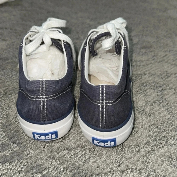 •Keds• - Picture 2 of 5